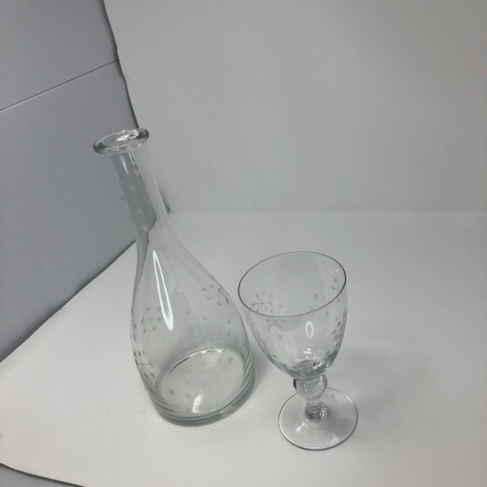 Glass Decanter with 1 Goblets with Star design by Macy’s, Leonard Florence